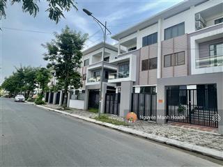 Bán biệt thự song lập vip khu a2.2 thanh hà  gần sân golf, giá chỉ 93 triệu/m