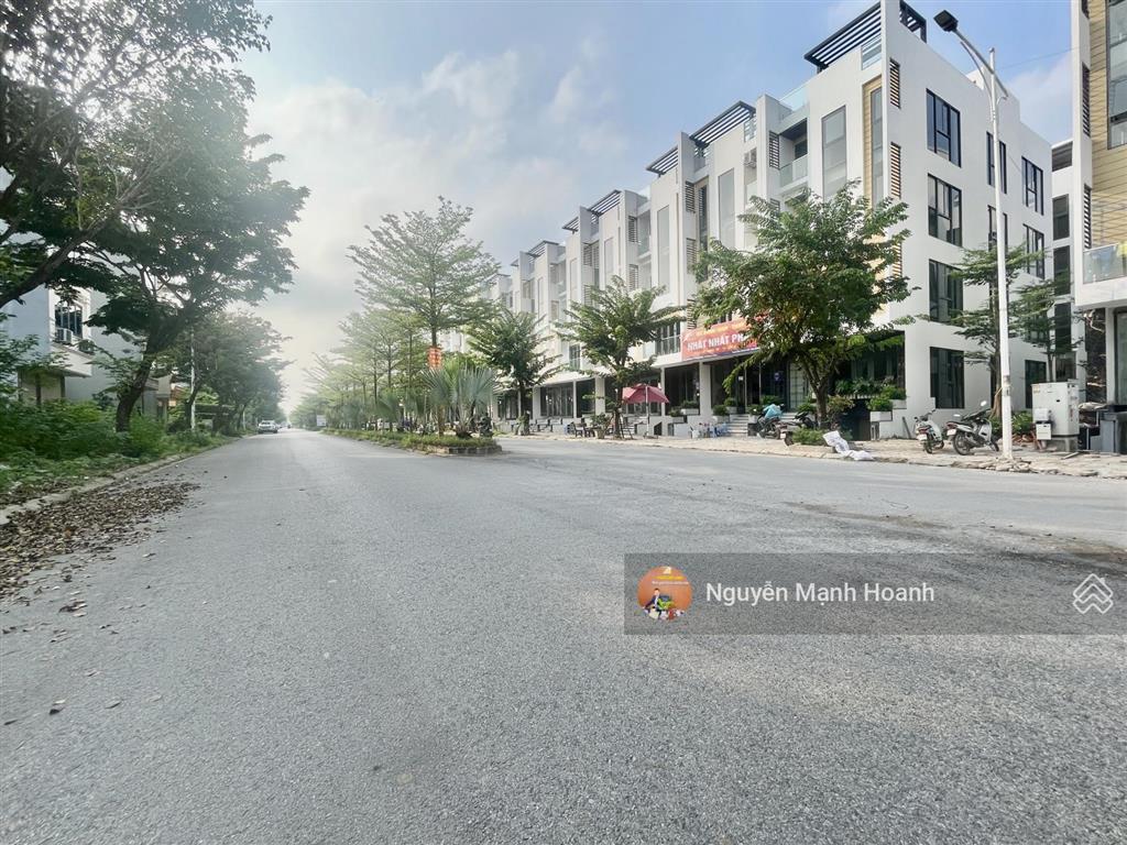 Bán nhà liền kề thanh hà 100m2, 5 tầng, chỉ nhỉnh 14 tỷ nhận nhà ngay, đường lớn, kinh doanh đỉnh