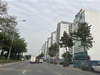 Bán tòa nhà 7 tầng thang máy dt 300m2 dòng tiền 1 tỷ/năm, giá 55 tỷ tại kđt thanh hà