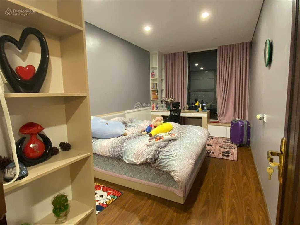 Chính chủ gửi. bán căn hộ c3 golden palace, 128m2 thiết kế 3 ngủ full nội thất đẹp tầng trung