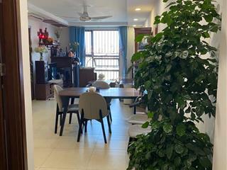 Bán căn hộ 2pn tại smile building  định công. dt 74m2 ban công đông  0338 689 ***