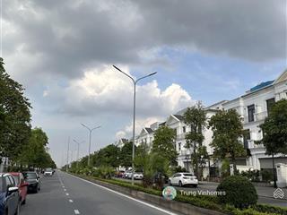 Để ở  kết hợp kinh doanh  văn phòng, tuyến phố chính, nhà đẹp  thang máy 25.5 tr/th