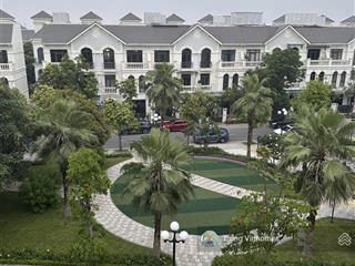 Bán biệt thự liền kề sao biển 68 m2, hoàn thiện đẹp, gần vincom, bể bơi! giá 15.5 tỷ bao phí