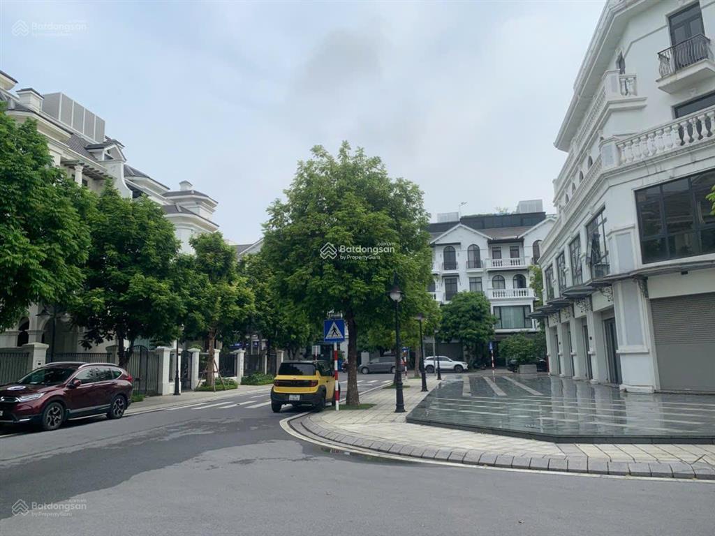 Biệt thự song lập sao biển 150m2, xây dựng lớn 77m2, gần hồ, giá rẻ nhất thị trường 26,8 tỷ bao phí