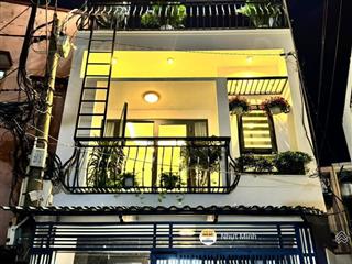 Gần đh gia định  nhà hoàng văn thụ phú nhuận 50m2/giá 2.750 tỷ 1t1l sổ riêng. thuê tốt 15tr/th