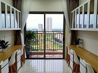 Bán nhanh căn studio full nội thất đẹp the sun avenue giá 3,320 tỷ bao thuế phí.