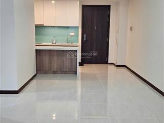 Cho thuê căn 2pn nội thất cơ bản one verandah, tầng cao view sông thoáng mát 17 triệu/tháng