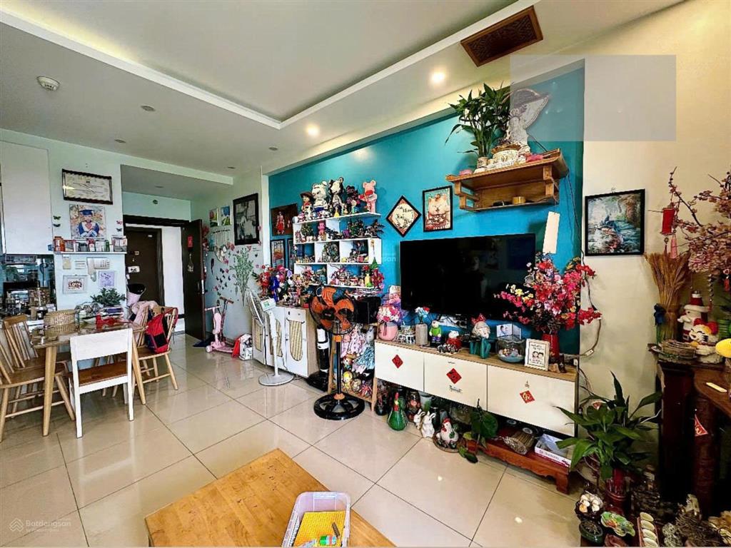 Đã có sổ hồng, bán căn góc 3pn full nội thất  tháp trung tâm, view hướng mát  the sun avenue q2