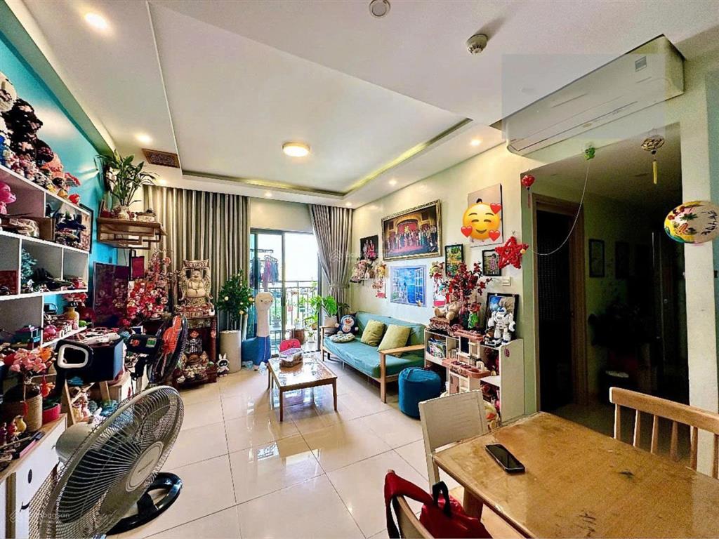 Đã có sổ hồng, bán căn góc 3pn full nội thất  tháp trung tâm, view hướng mát  the sun avenue q2