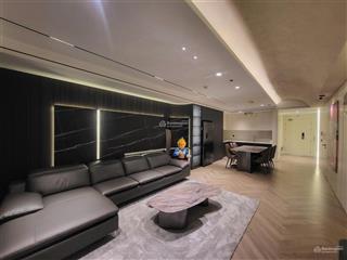 Bán căn hộ cccc sky city 88 láng hạ tòa a 139m2*3 ngủ giá 85tr/m2