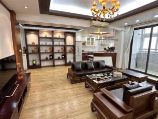 Tôi bán căn hộ chung cư tòa hà thành plaza 102 thái thịnh 3 phòng ngủ giá 7.5 tỷ, căn góc