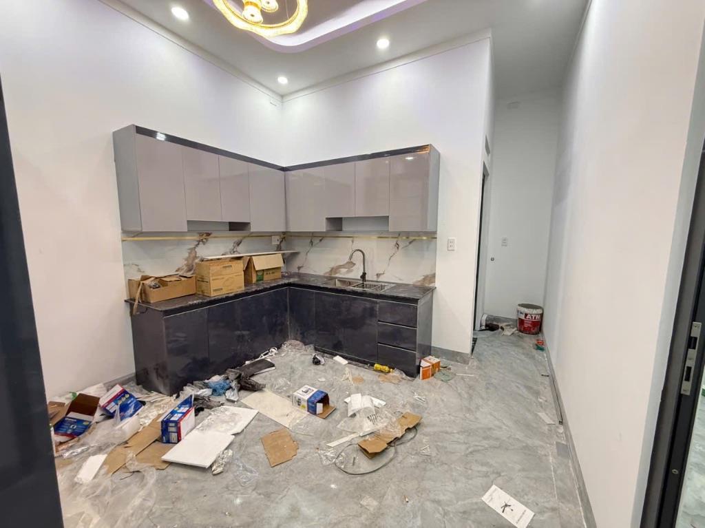 Bán nhà 1 lầu 1 trệt phường Quang Vinh ngay trung tâm Biên Hoà