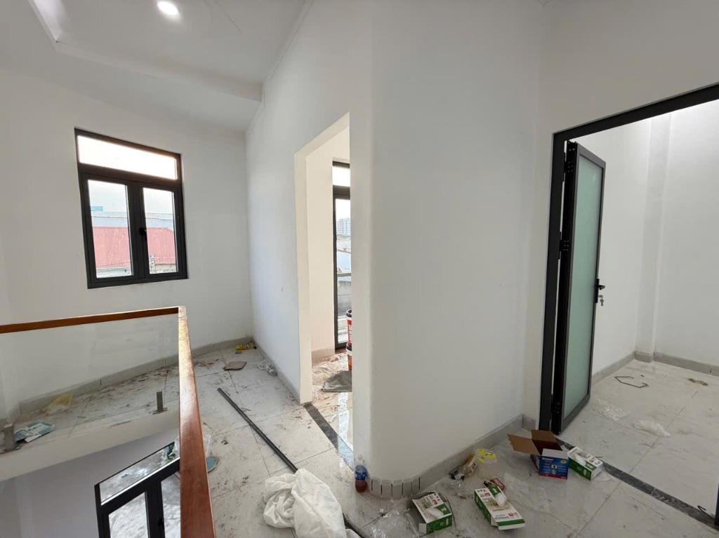 Bán nhà 1 lầu 1 trệt phường Quang Vinh ngay trung tâm Biên Hoà
