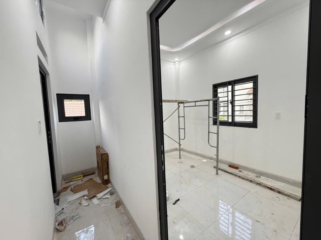 Bán nhà 1 lầu 1 trệt phường Quang Vinh ngay trung tâm Biên Hoà