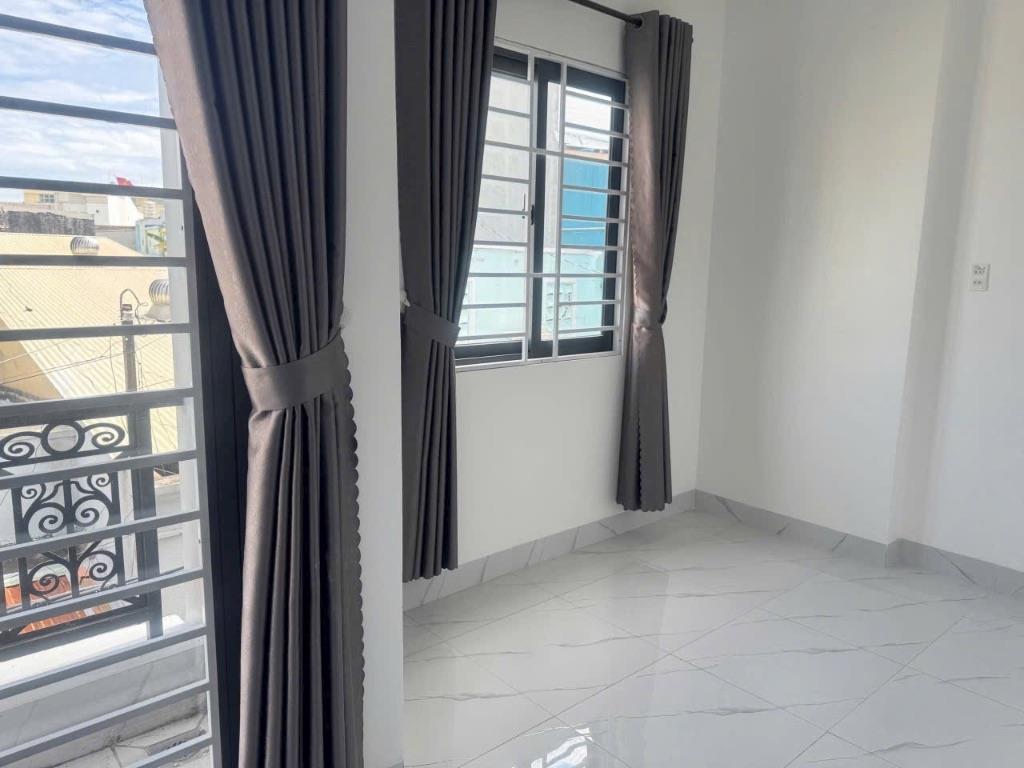 Bán Nhà Trung Tâm Biên Hoà full nội Thất chỉ dọn vào Là ở 