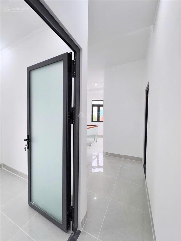 Bán nhà mới xây trung tâm biên hoà, hoàn công , thổ cư, chỉ 2tỷ9
