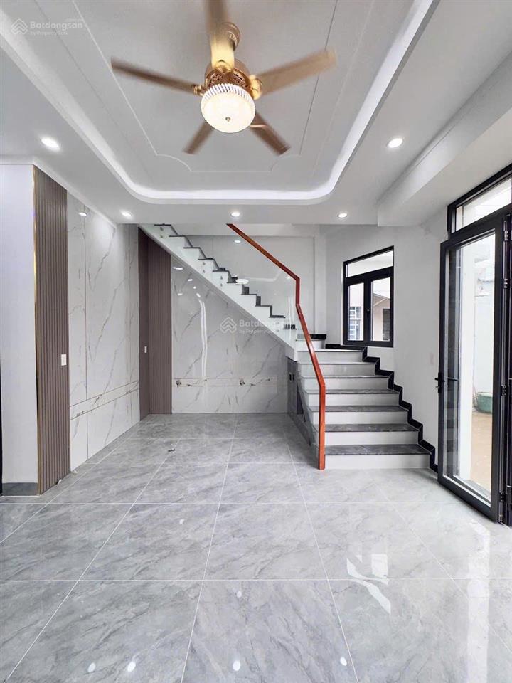 Bán nhà mới xây trung tâm biên hoà, hoàn công , thổ cư, chỉ 2tỷ9