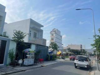 Bán gấp lô đất liền kề bình chánh shr dt 130m2 thích hợp xây trọ liền kề kcn giá 1ty945