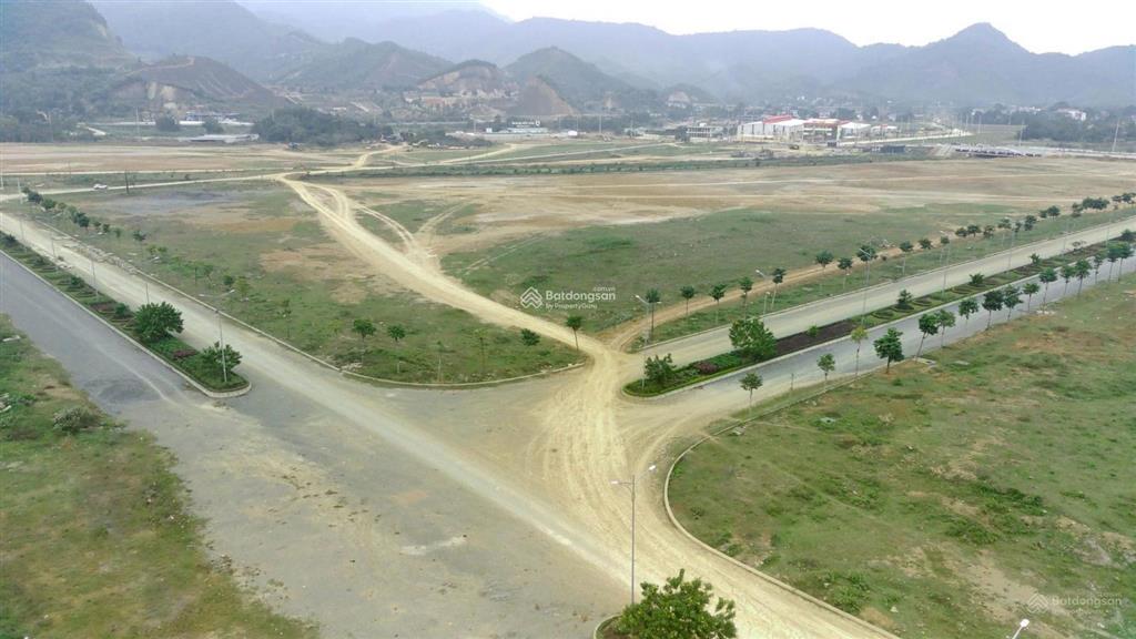 Chuyển nhượng gấp lô đất 2 mặt tiền 1,25ha kcn phúc điền mở rộng, hải dương  giá độc quyền