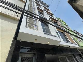 Chính chủ bán nhà thô ngõ ô tô tránh nhau, vỉa hè rộng phố sài đồng