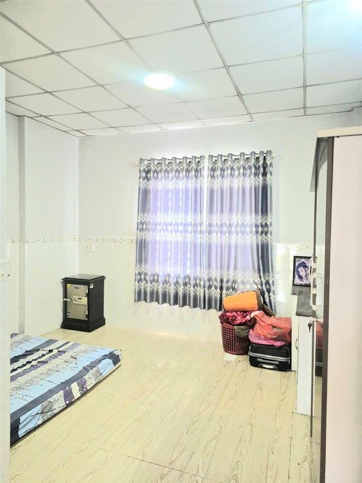 Bán nhà shr 2 lầu đúc btct đường đông bắc p. tân chánh hiệp q12  thông tứ tung  giá 5,69 tỷ tl