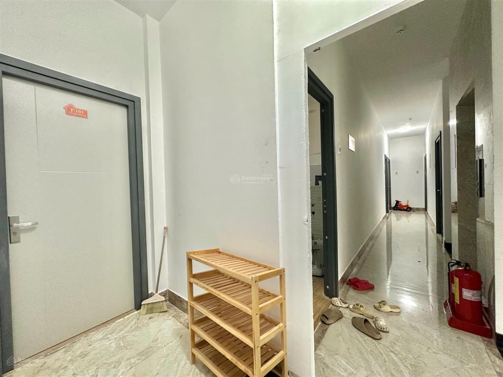 Tòa nhà dv  hẻm xe tải  cuối lê trọng tấn  dòng tiền 1ty9/năm  giá 20ty800