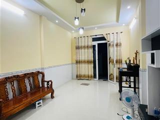 Nhà đẹp ở ngay trung tâm linh đông thủ đức 70m2 chỉ 4 tỷ 990 không còn căn so sánh