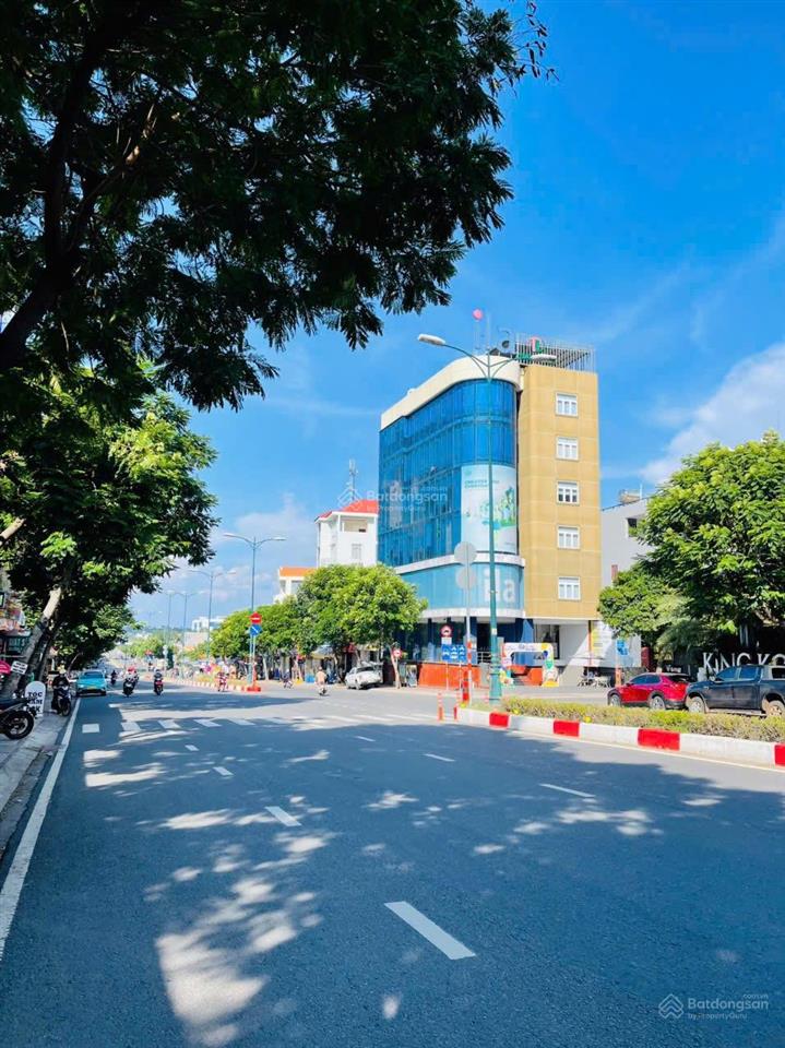 Siêu hiếm nhà mặt tiền kd đường làng tăng phú tnpa q9 dt 119m1 ngang khủng 7m giá 13.5 tỷ