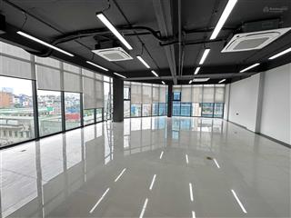 Cho thuê văn phòng 75 nguyễn xiển diện tích 70m2 giá 10tr khách nhượng