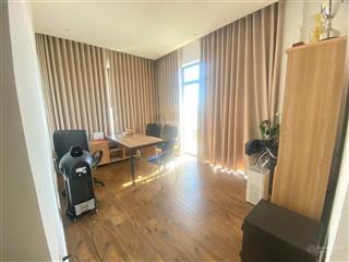Chủ định cư nước ngoài cần chuyển nhượng gấp căn penhouse 252m nhà hoàn thiện full nội thất