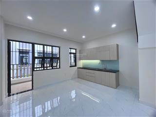 Cần bán nhà phố liền kề sim city nội thất như hình .