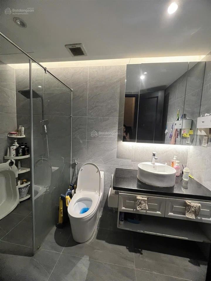 Cho thuê shophouse  nhà phố 6x14m, vị trí đường 4, lò lu, quận 9 (khu nhà ở cty nhật hoàng)