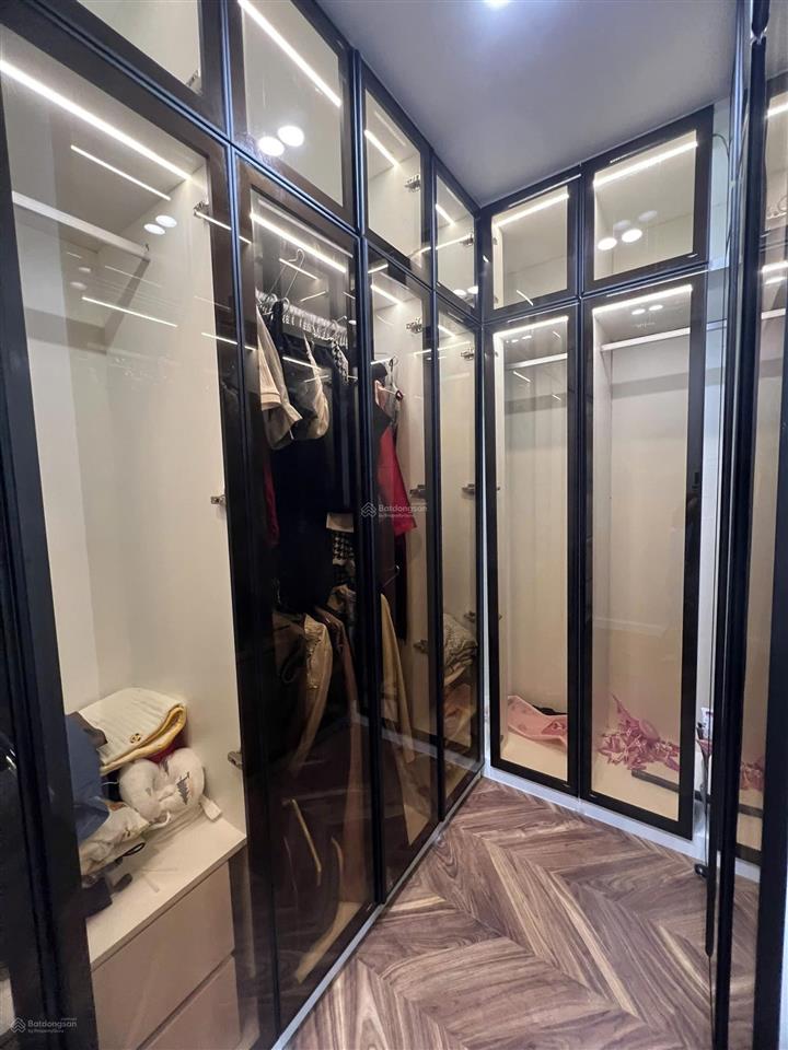 Cho thuê shophouse  nhà phố 6x14m, vị trí đường 4, lò lu, quận 9 (khu nhà ở cty nhật hoàng)