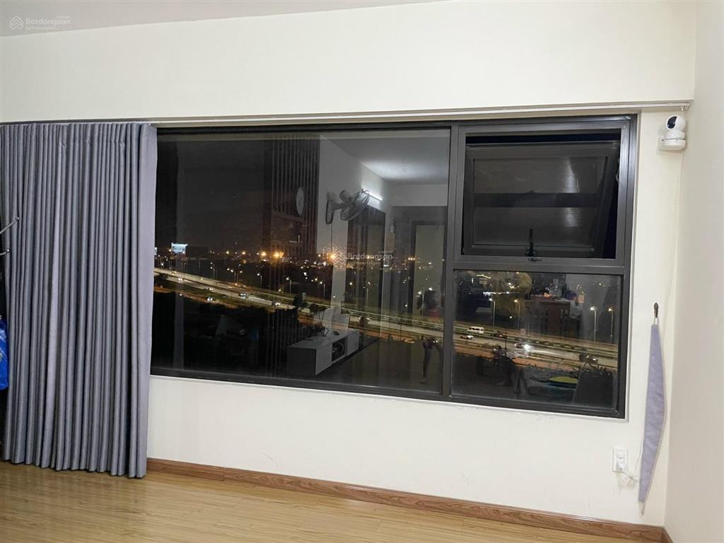 Cần bán gấp căn hộ flora kikyo, 55m2 1+1pn nội thất cơ bản, đã có sổ hồng, giá chỉ 3 tỷ 3 tl