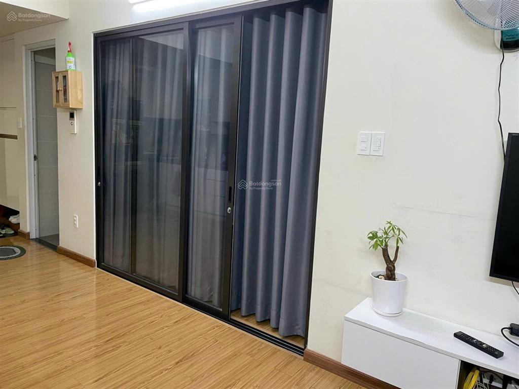Cần bán gấp căn hộ flora kikyo, 55m2 1+1pn nội thất cơ bản, đã có sổ hồng, giá chỉ 3 tỷ 3 tl