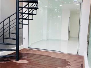 Bán nhà hiếm ở lạc long quân, q. tân bình 6,1 tỷ, 62,4m2, siêu hot