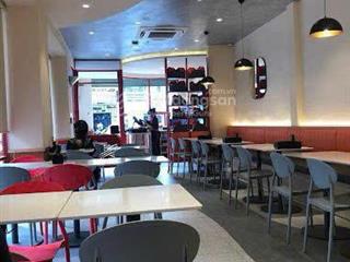 Bán nhà góc 2mt đường hoàng hoa thám. diện tích 6x26.3. đang cho thuê 120tr/ tháng.  ngay