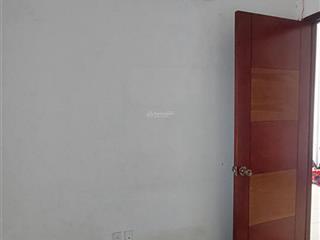 Căn hộ thủ thiêm xanh 2 phòng ngủ, quận 2, có máy lạnh, nhà sạch đẹp, giá rẻ 8 triệu. 0907 706 ***