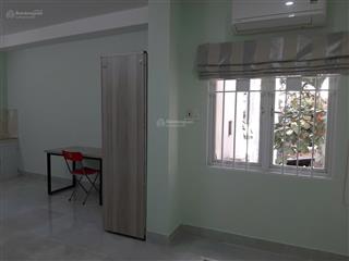 Cho thuê ch 1 phòng ngủ nhỏ, thoáng mát, an ninh, cách cầu vượt cây gõ 50m