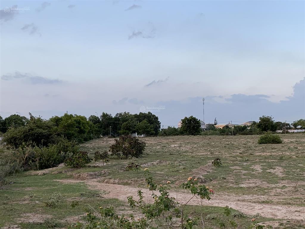 Bán 15.520m2 đất nằm cạnh khu cn phước nam và ubnd thuận nam