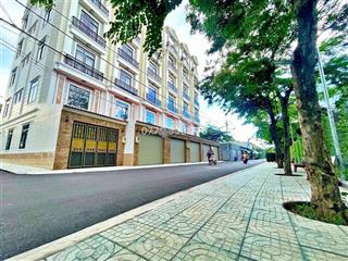 Cần bán căn nhà 6tầng view sông sg đẳng cấp không thua gì vạn phúc nhưng giá chỉ =1/2
