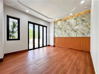 Bán căn nhà mt nguyễn văn công phường 3 quận gò vấp, dt 76m2, giá 2tỷ6 sổ riêng,  0896 465 ***