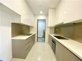 Cho thuê 2 phòng ngủ millennium, nội thất cơ bản, giá 18tr/ tháng.  0933 304 ***