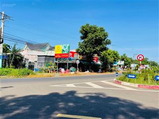 Bán gấp gấp (5x42=208,6m2) sát trường cấp 1,2,3 kcn tq 630ha 290tr dân đông đường 22m suối sau lưng
