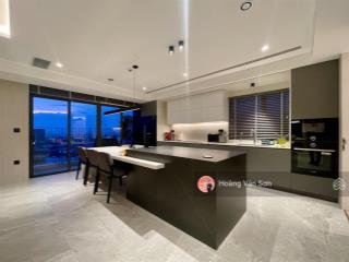 Độc quyền! 2 penthouse kosmo, ban công đông nam, view hồ tây, 3 mặt thoáng, 2 slot ô tô, có bồn tắm