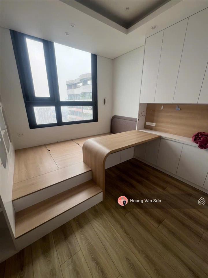 Cho thuê căn góc n01t5 ngoại giao đoàn view hồ điều hoà, trẻ trung hiện đại, mới như hình, tầng đẹp