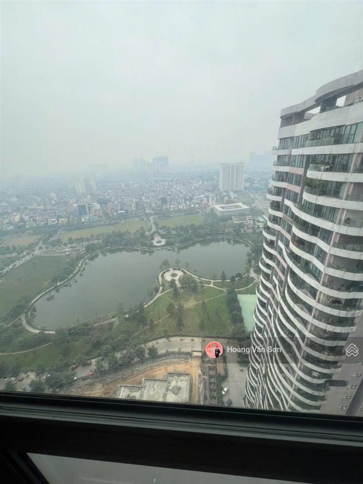 Cho thuê căn góc n01t5 ngoại giao đoàn view hồ điều hoà, trẻ trung hiện đại, mới như hình, tầng đẹp