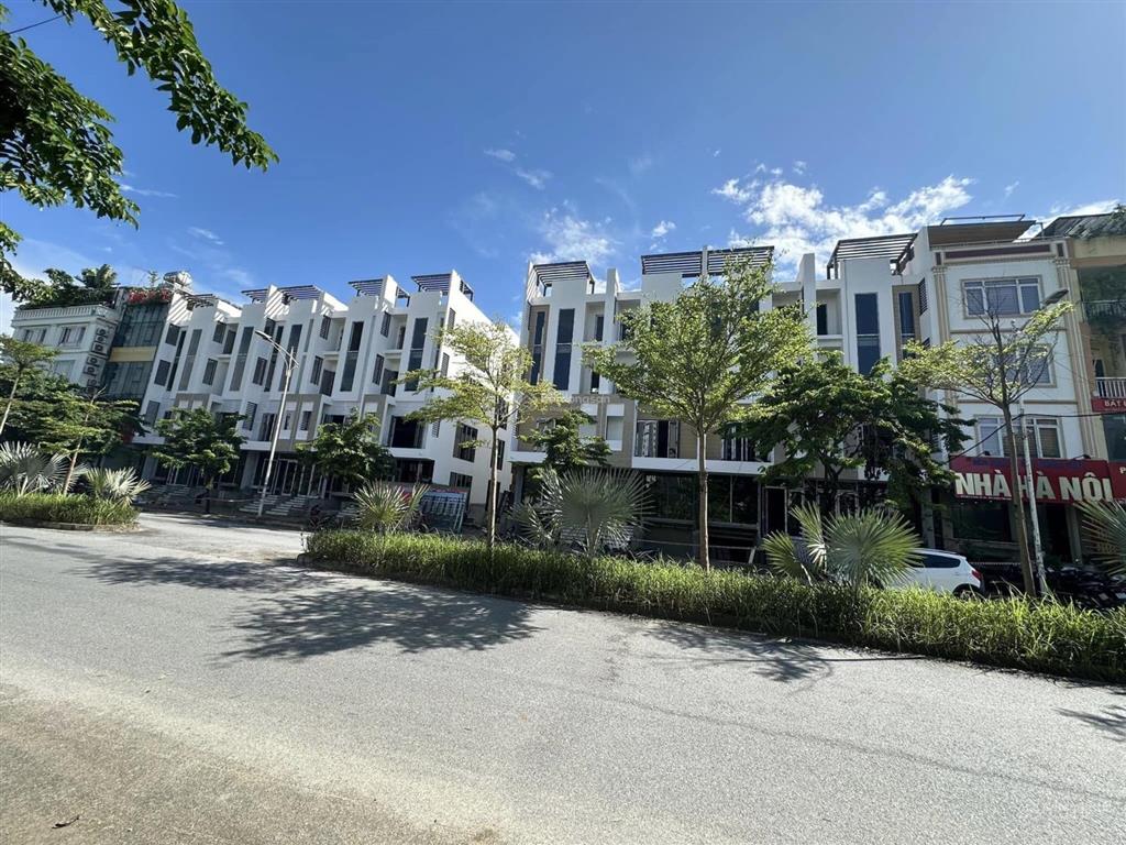 Bảng giá nhà biệt thự thanh hà giá chỉ từ 80 triệu /m2 , vị trí kinh doanh tốt