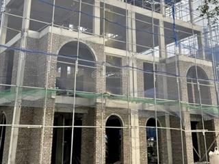 Bán biệt thự hướng nam, vị trí yên tĩnh dành cho khách thích để ở