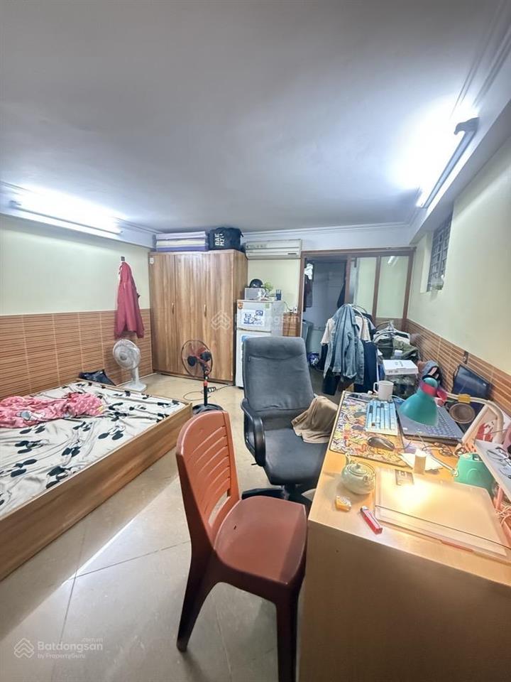 * sốc chủ giảm 2 tỷnhà định công  ô tô lô góc 3 thoáng kinh doanh đỉnh trước nhà 3 ô tránh